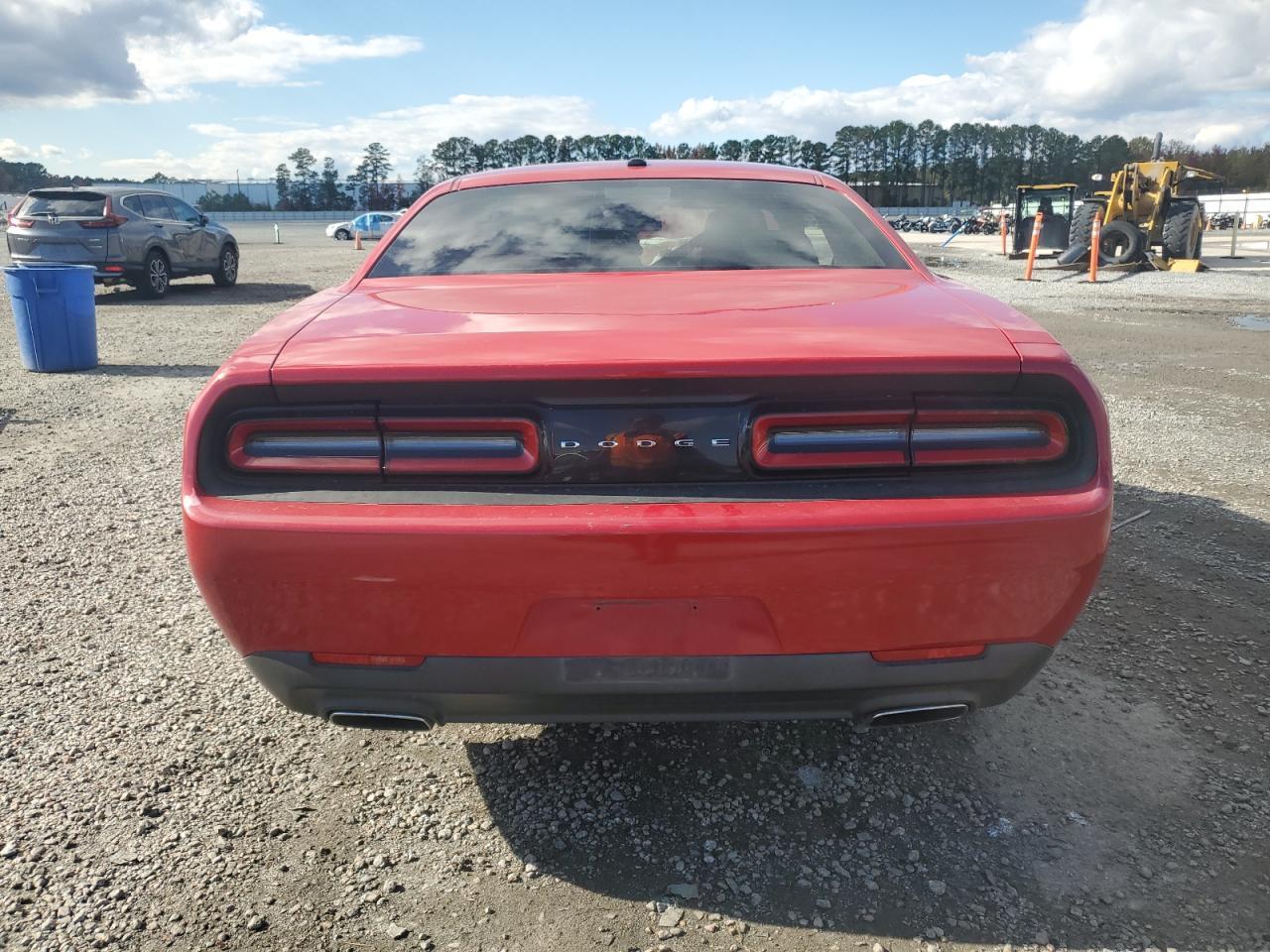 2017 Dodge Challenger Sxt - zdjęcie 6