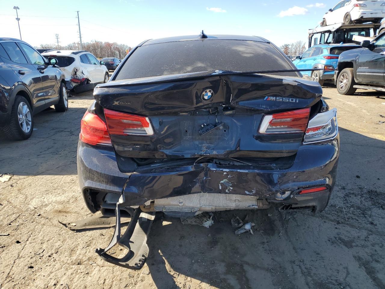 2019 BMW Seria 5 - zdjęcie 6