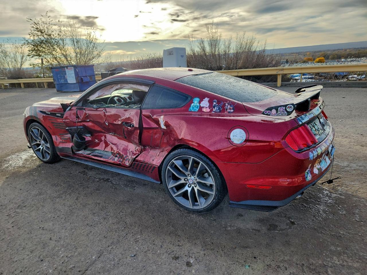 2016 Ford Mustang - zdjęcie 2