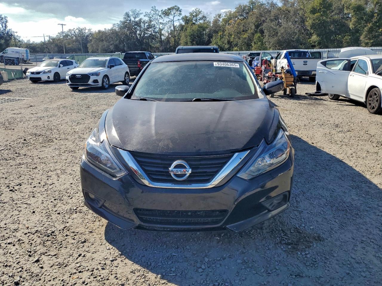 2016 Nissan Altima - zdjęcie 5