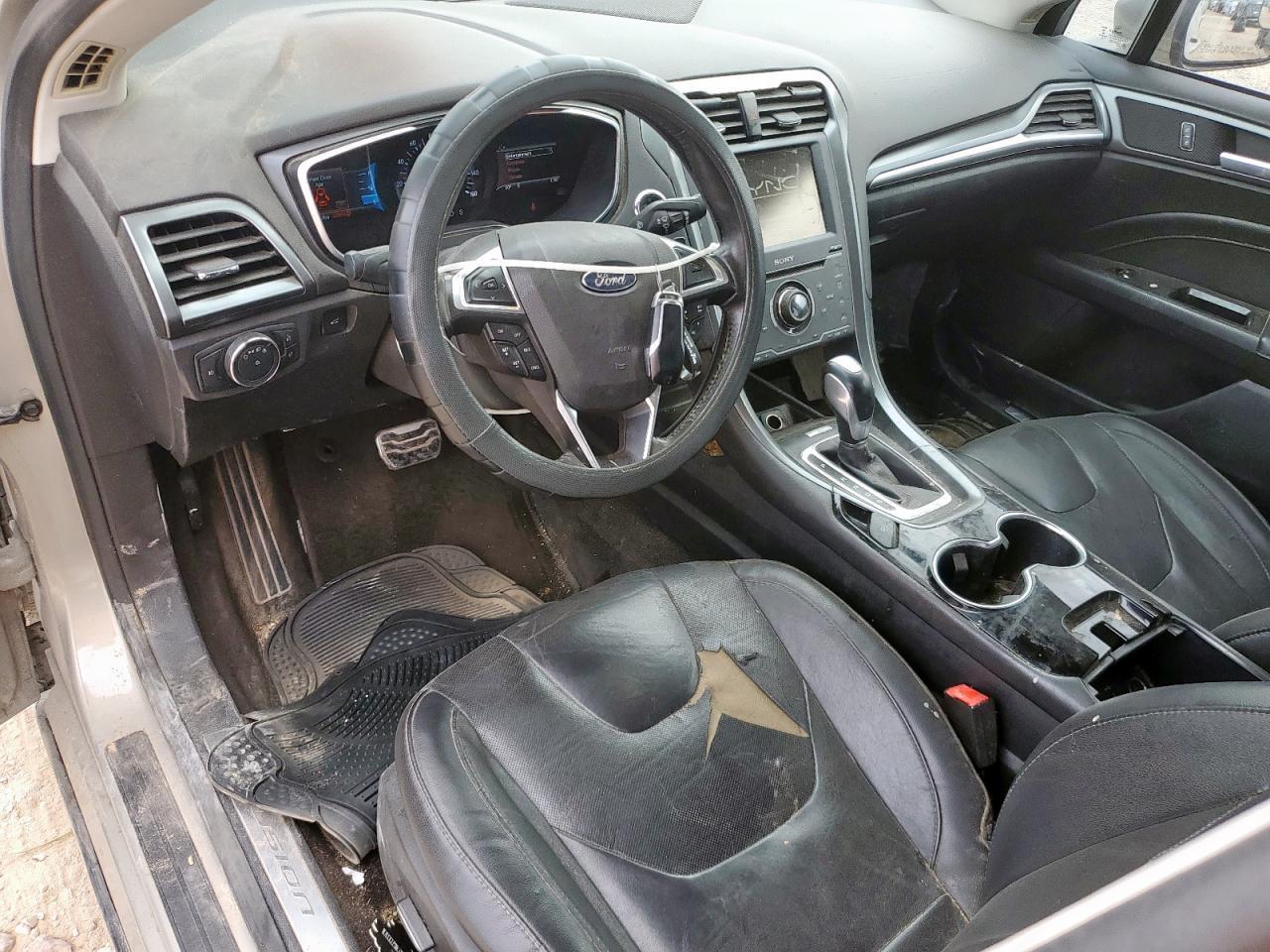 2015 Ford Fusion - zdjęcie 8