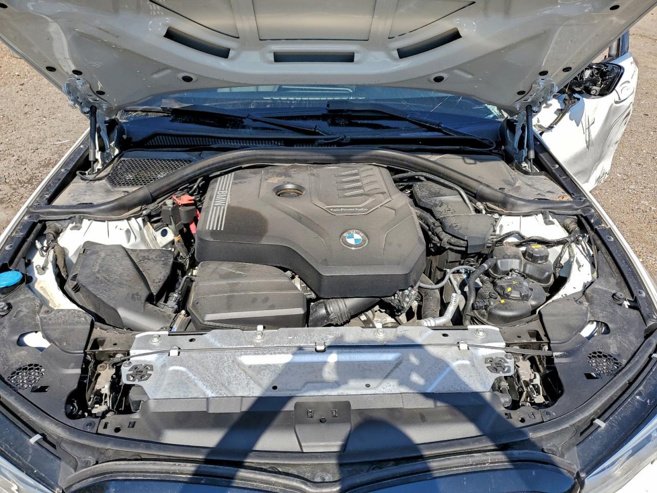 2020 BMW 330I - zdjęcie 11