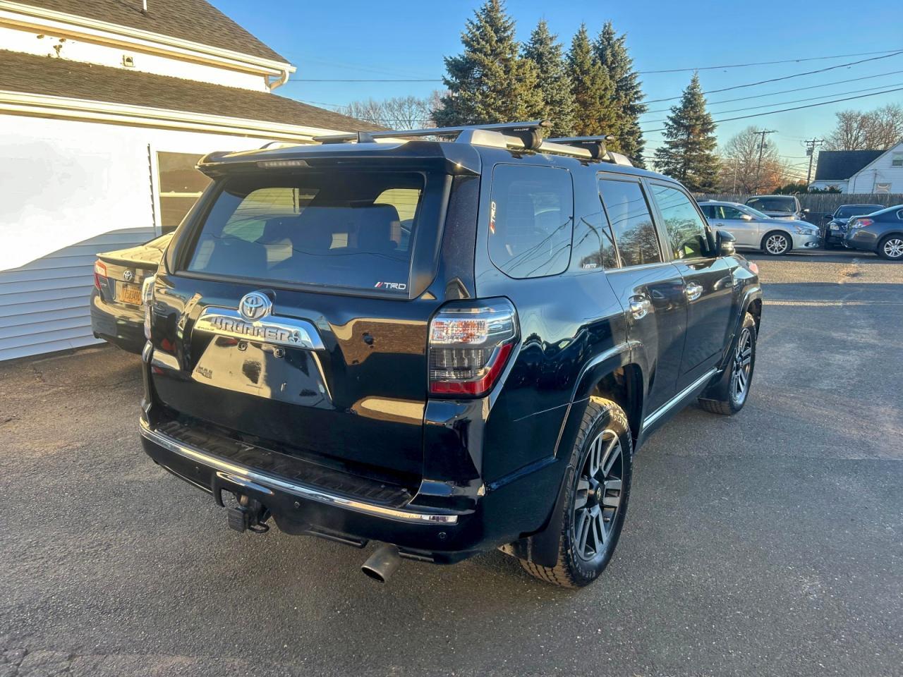 2020 Toyota 4Runner - zdjęcie 3
