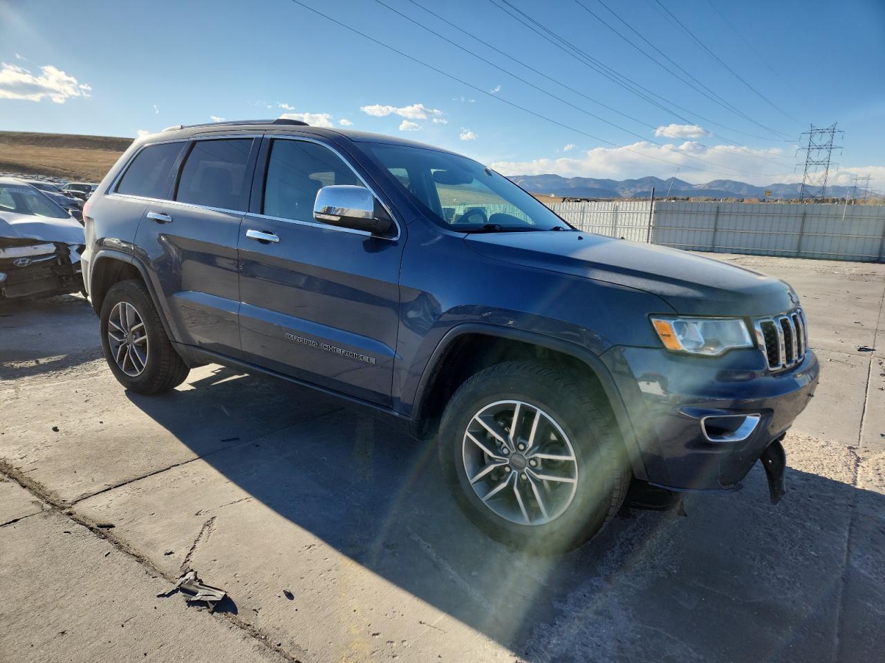 2020 Jeep Grand Cherokee - zdjęcie 4