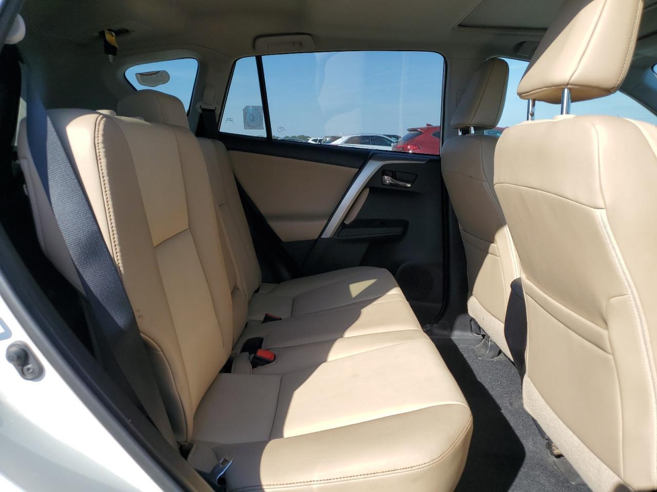 2014 Toyota RAV 4 - zdjęcie 10