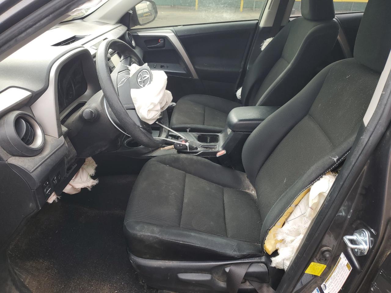 2017 Toyota Rav4 Le - zdjęcie 7