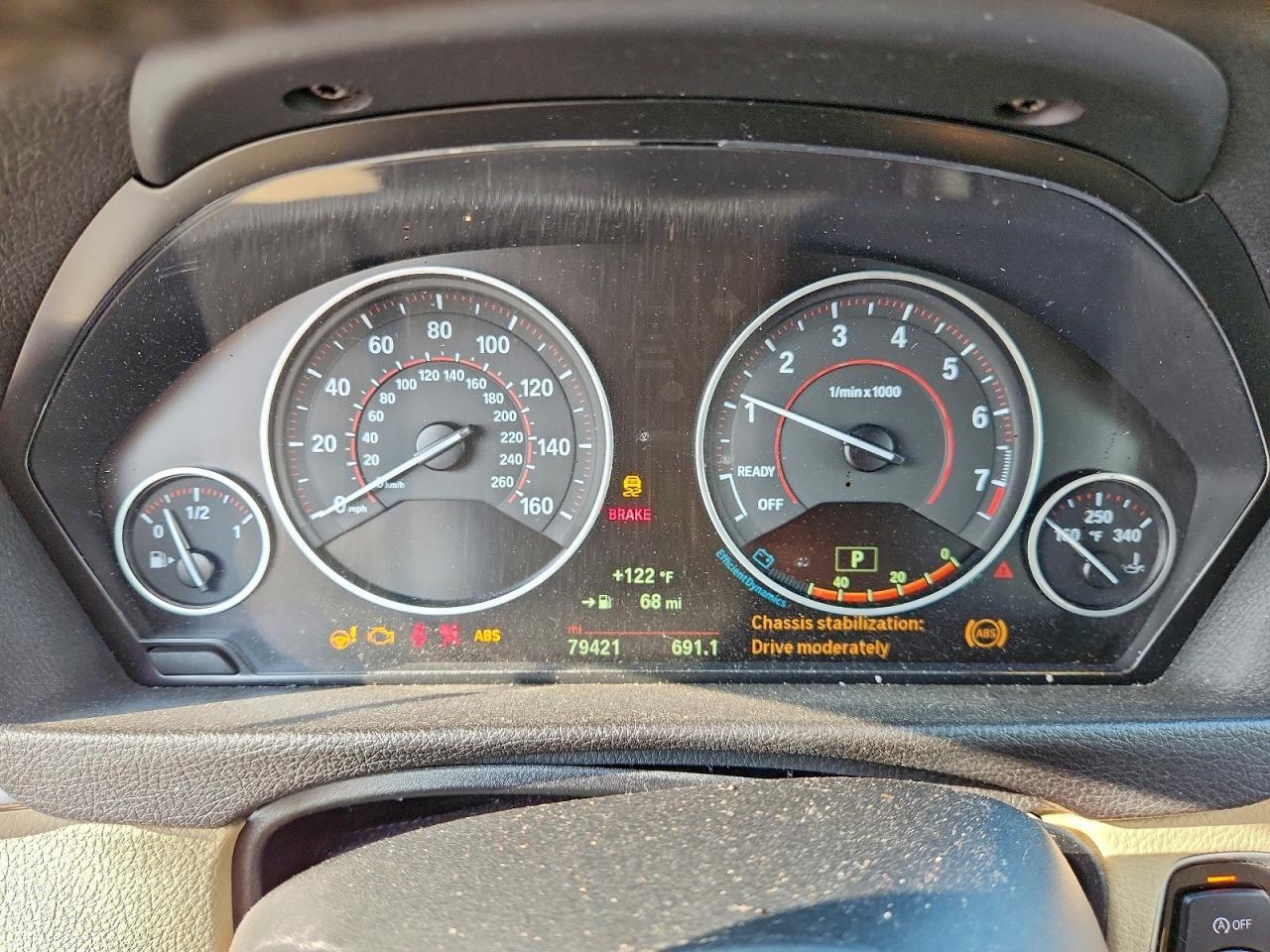 2018 BMW 330 I - zdjęcie 9