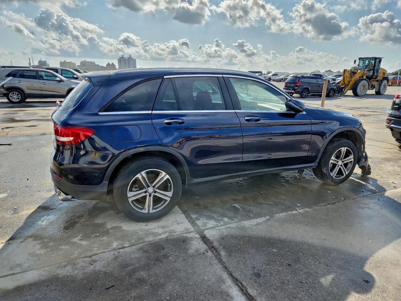 2016 Mercedes-Benz Glc 300 - zdjęcie 3