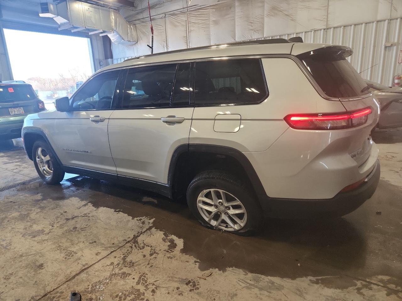 2021 Jeep Gr Cherokee L - zdjęcie 2