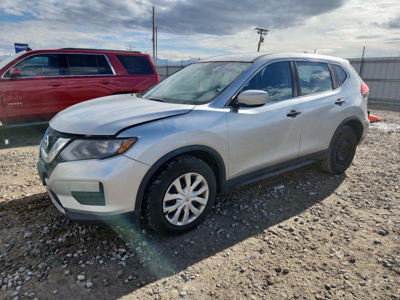 2017 Nissan Rogue S - zdjęcie główne