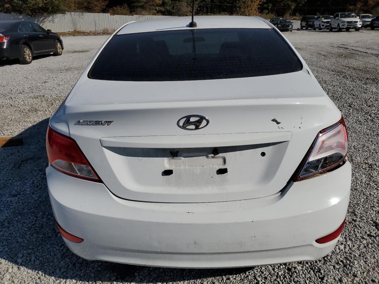 2017 Hyundai Accent Se - zdjęcie 6