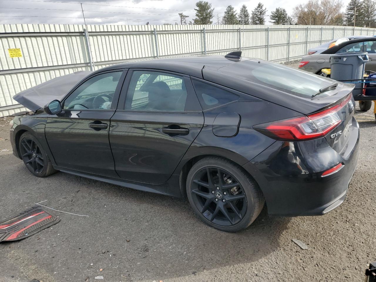 2024 Honda Civic Sport - zdjęcie 2