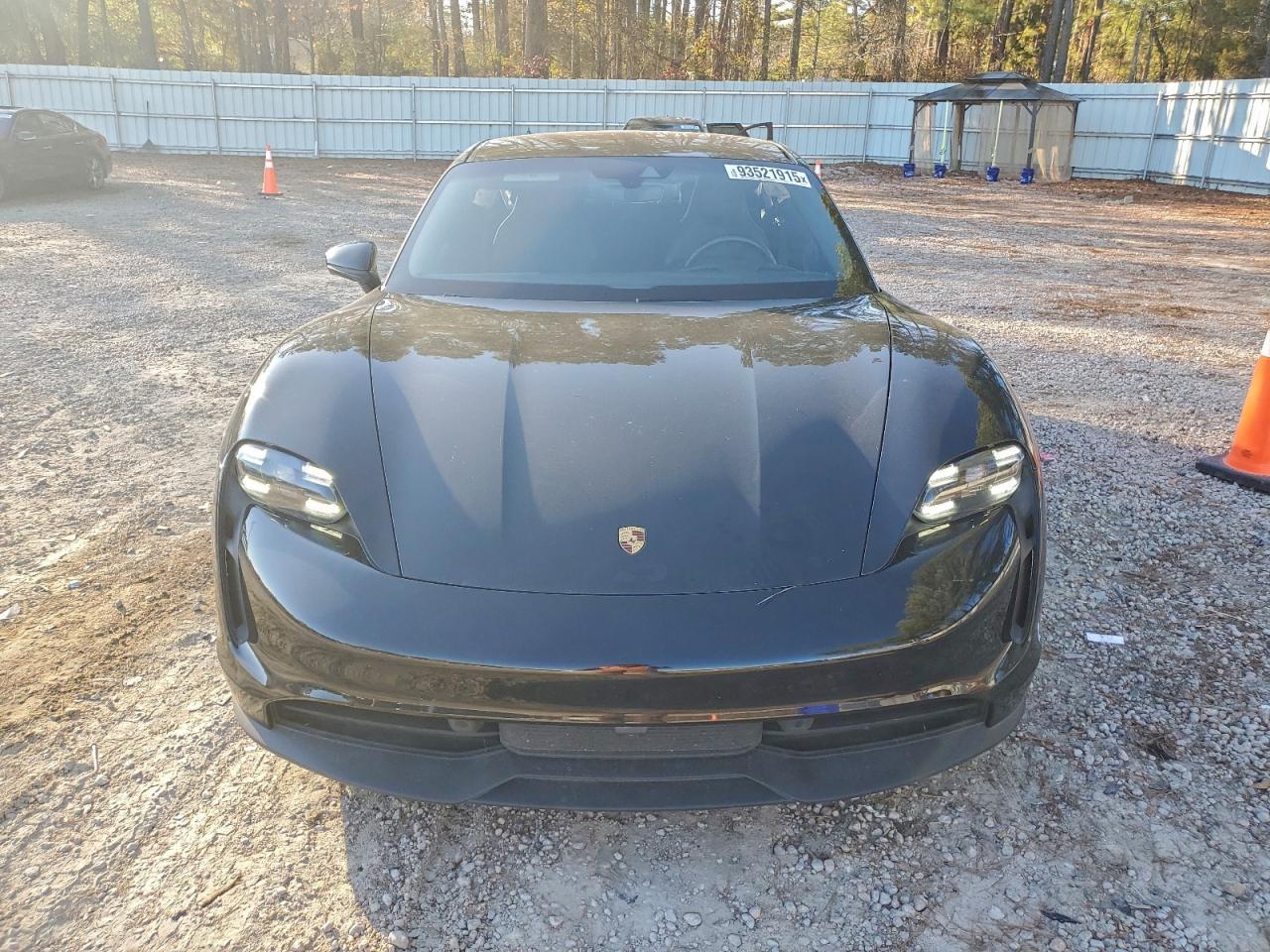 2021 Porsche Taycan - zdjęcie 5