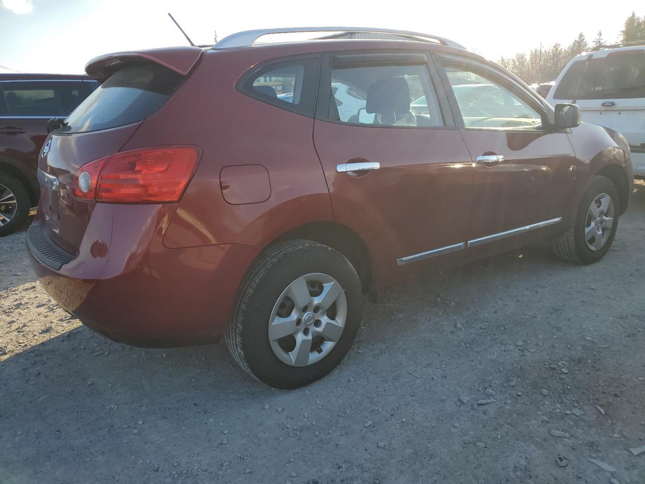 2015 Nissan Rogue - zdjęcie 3
