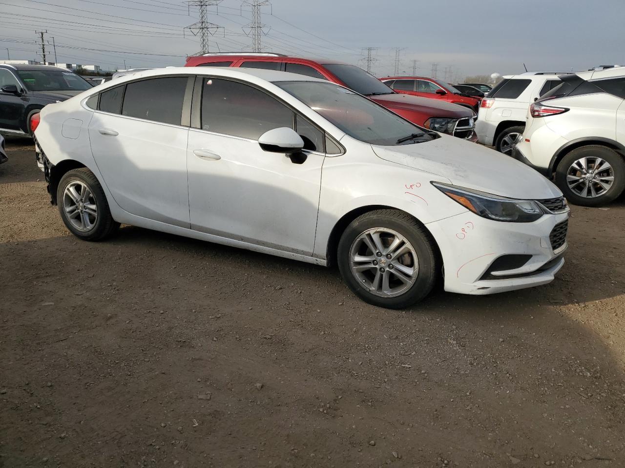 2018 Chevrolet Cruze - zdjęcie 4