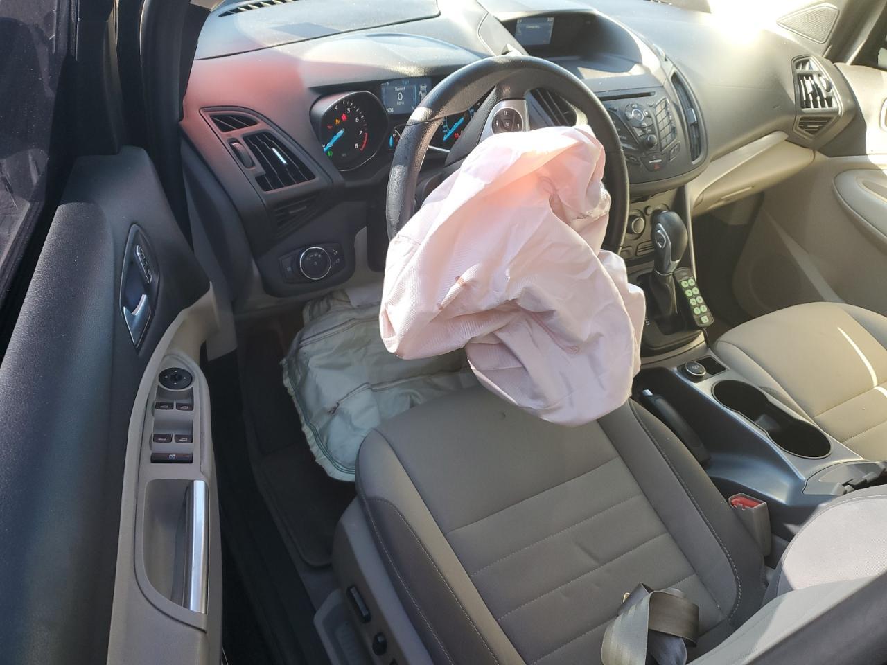 2015 Ford Escape - zdjęcie 8