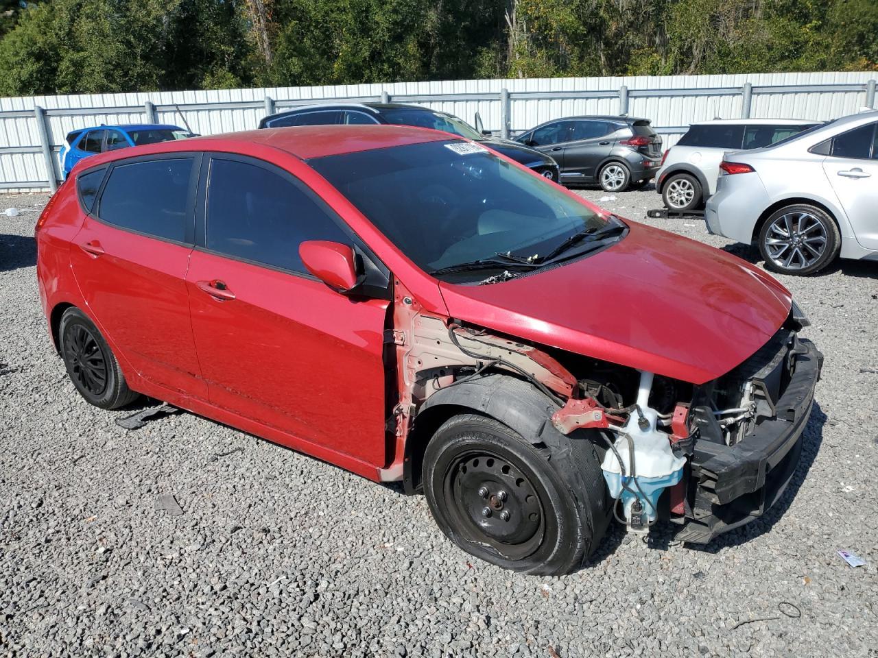 2016 Hyundai Accent Se - zdjęcie 4