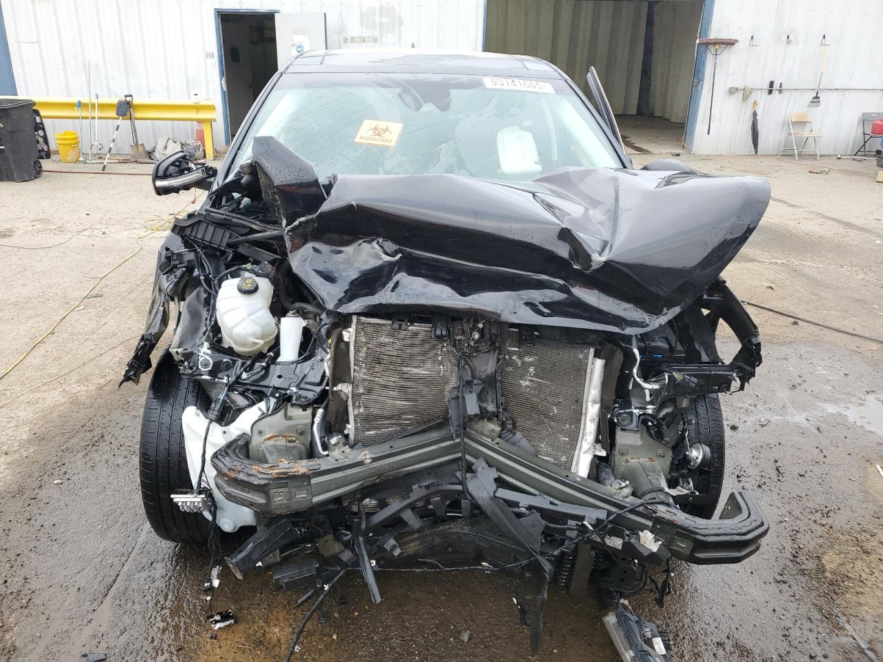 2022 Ford Edge Titanium - zdjęcie 5