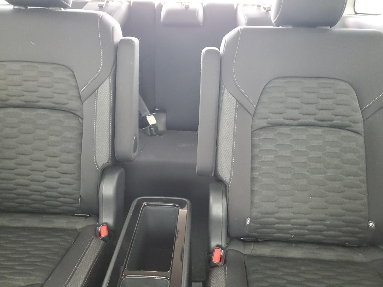 2022 Nissan Pathfinder Sv - zdjęcie 10