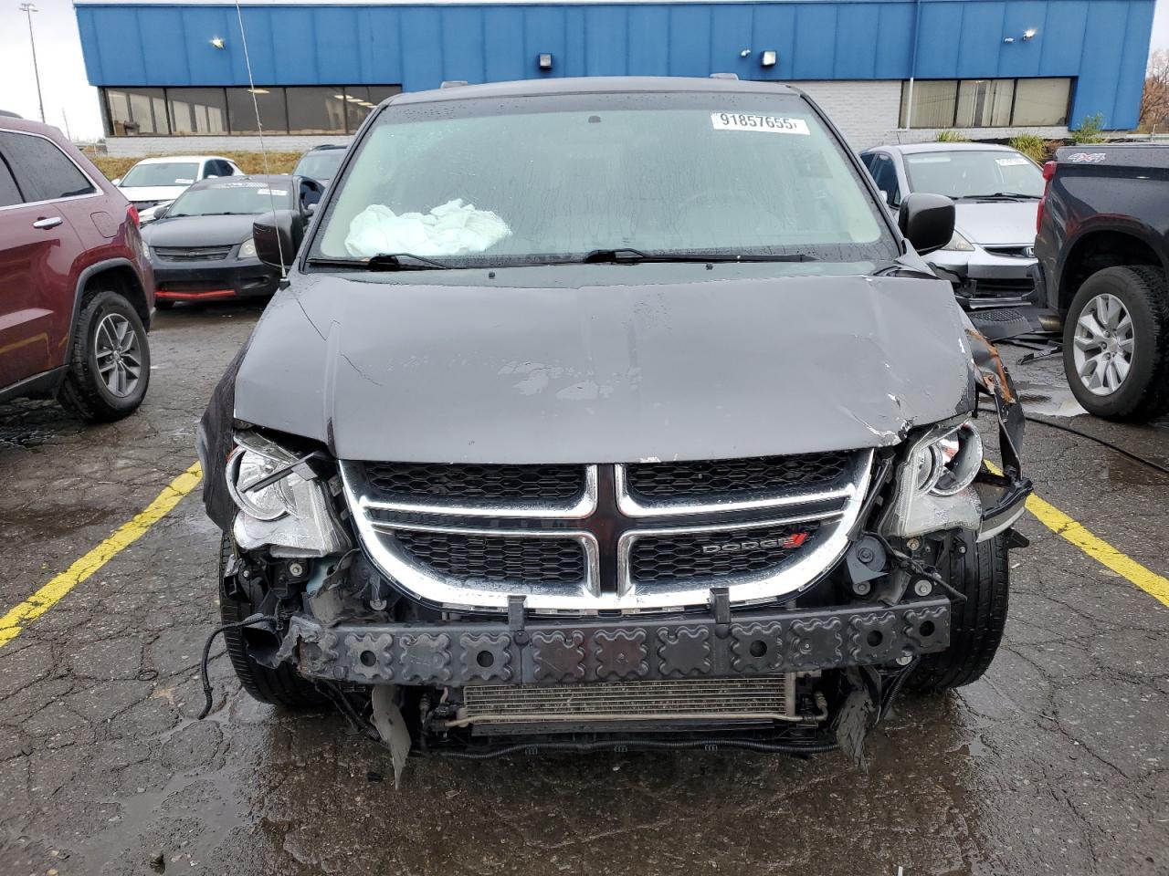 2016 Dodge Grand Caravan Sxt - zdjęcie 5