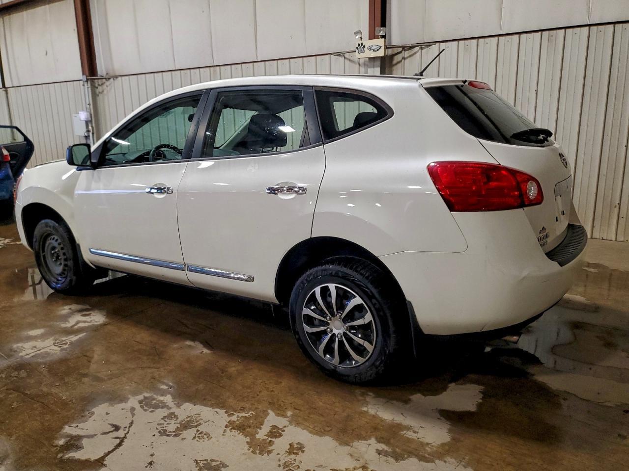 2014 Nissan Rogue - zdjęcie 2