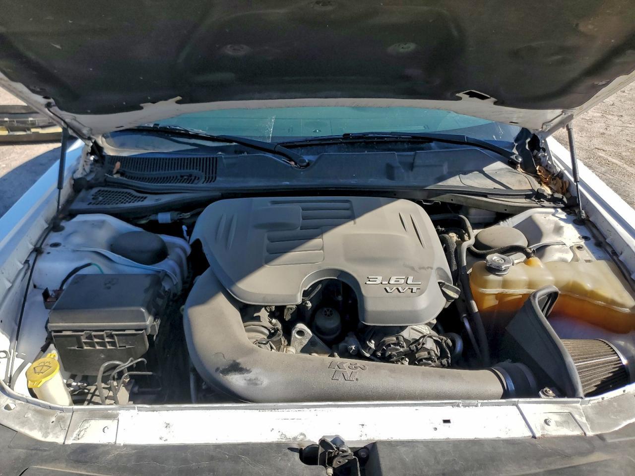 2014 Dodge Challenger Sxt - zdjęcie 11