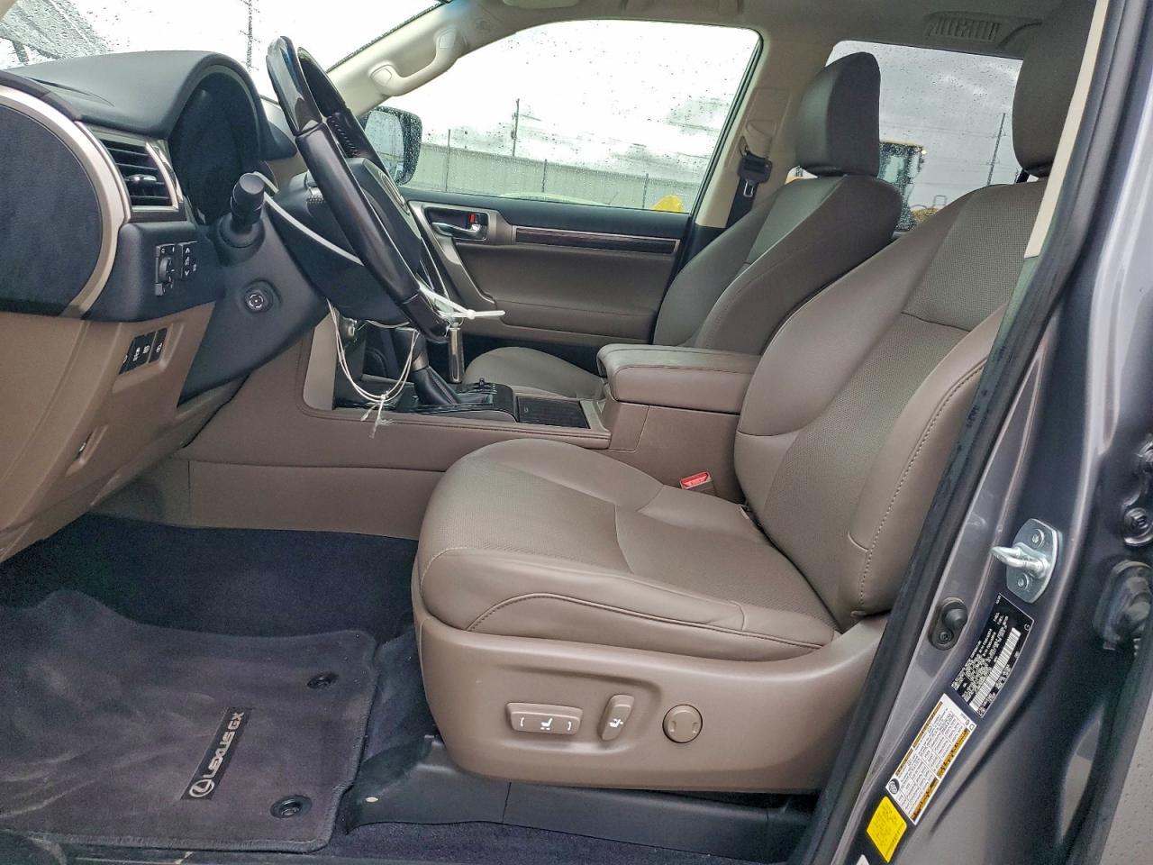 2021 Lexus GX - zdjęcie 7