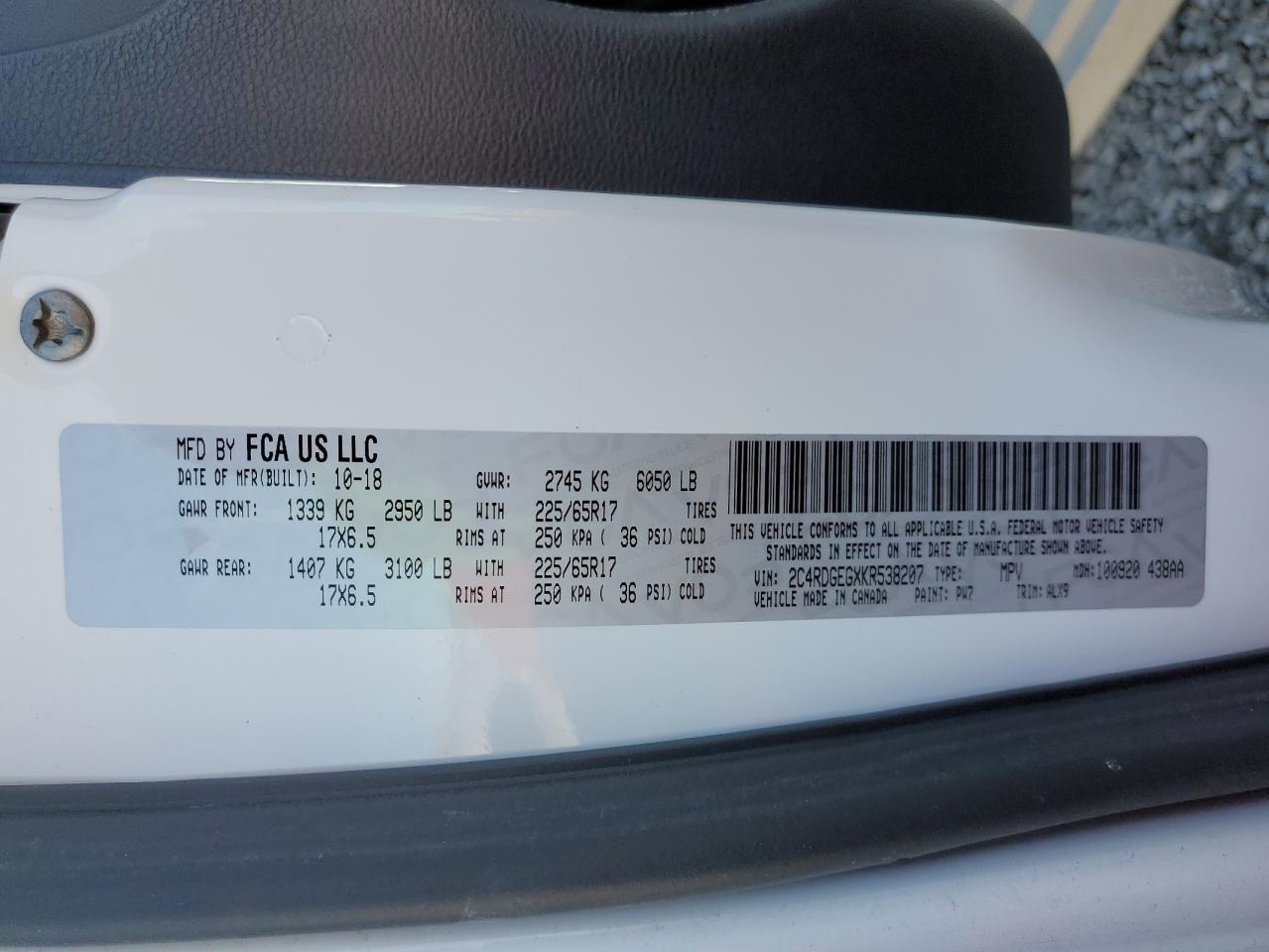 2019 Dodge Caravan - zdjęcie 13