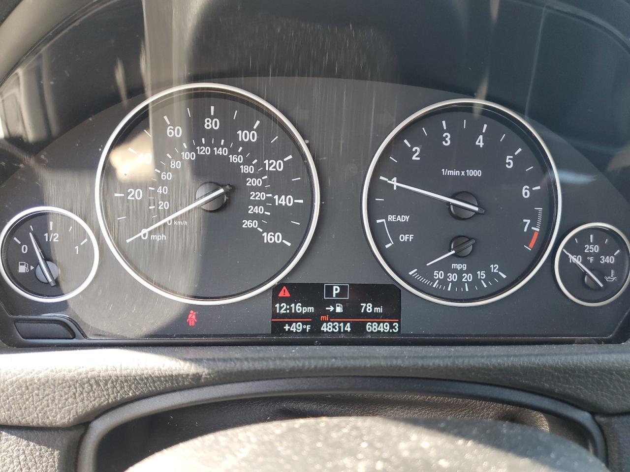 2015 BMW 320 I xDrive - zdjęcie 9