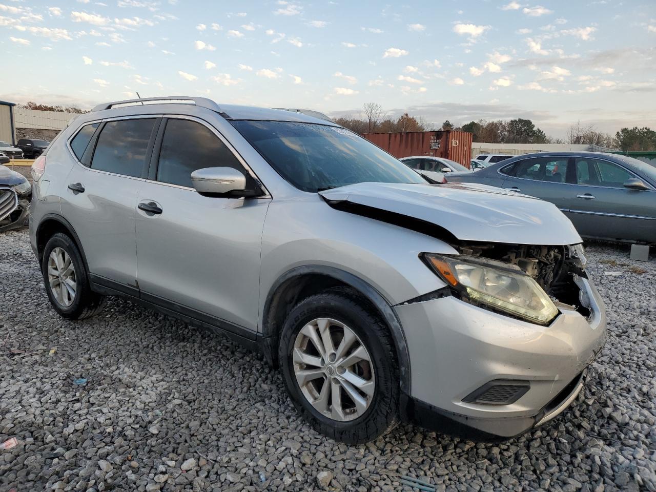 2015 Nissan Rogue S - zdjęcie 4