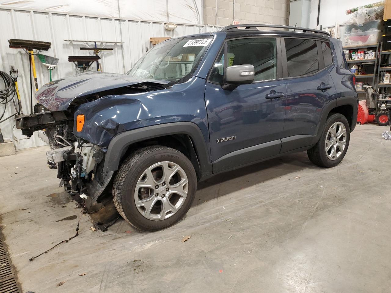 2020 Jeep Renegade - zdjęcie główne