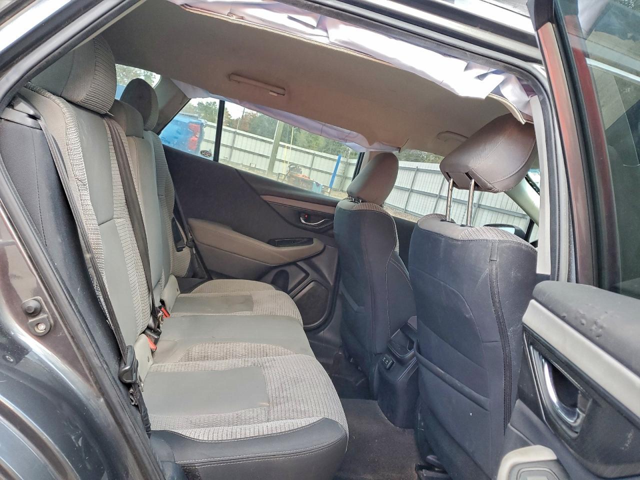 2021 Subaru Outback - zdjęcie 11