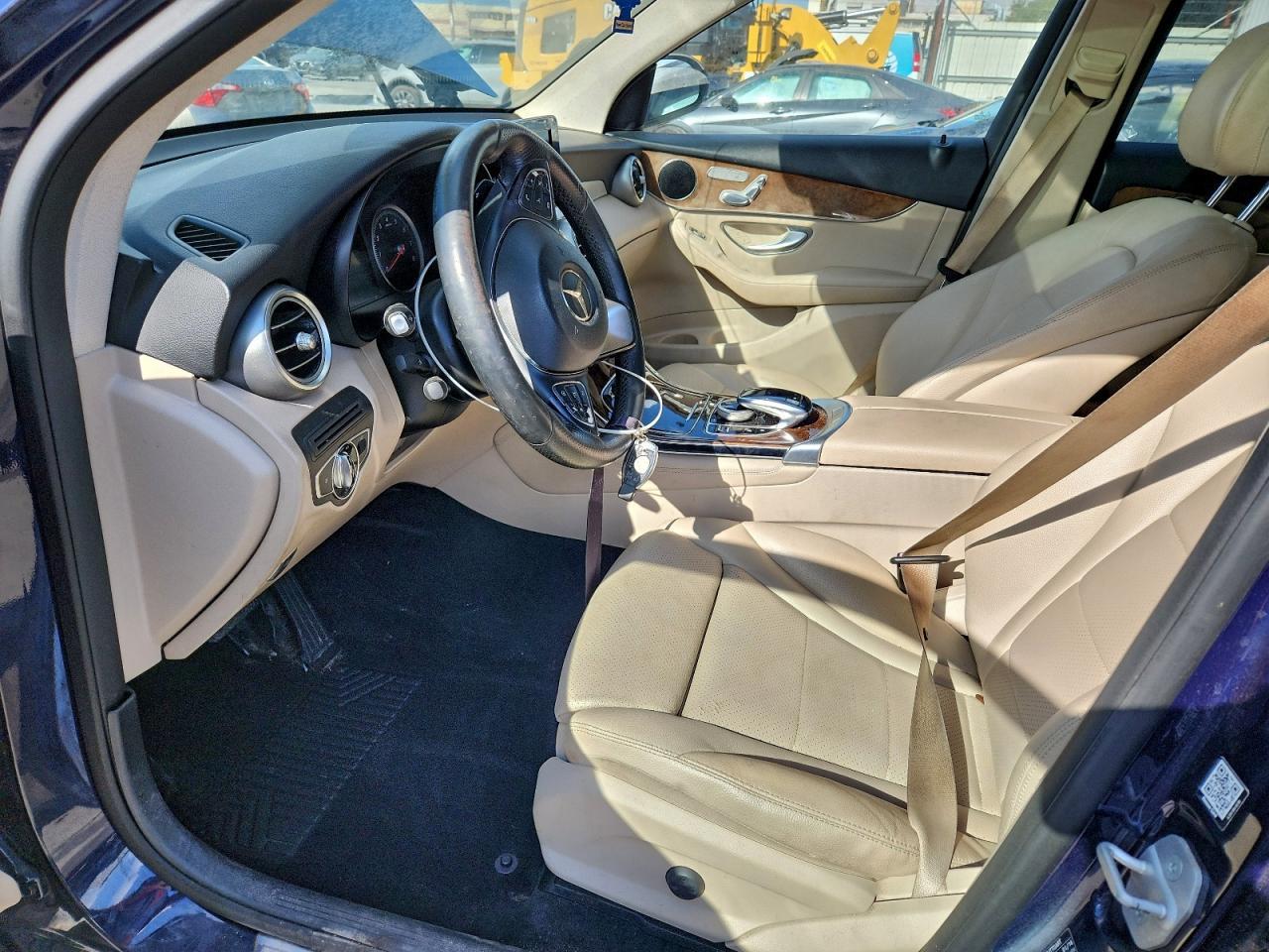 2016 Mercedes-Benz Glc 300 - zdjęcie 7
