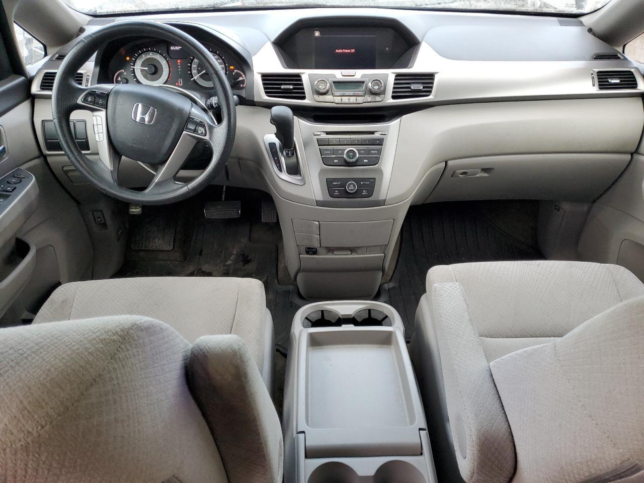 2016 Honda Odyssey - zdjęcie 8