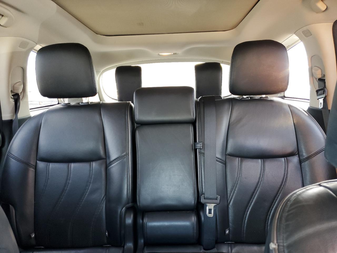 2015 Infiniti QX60 - zdjęcie 10