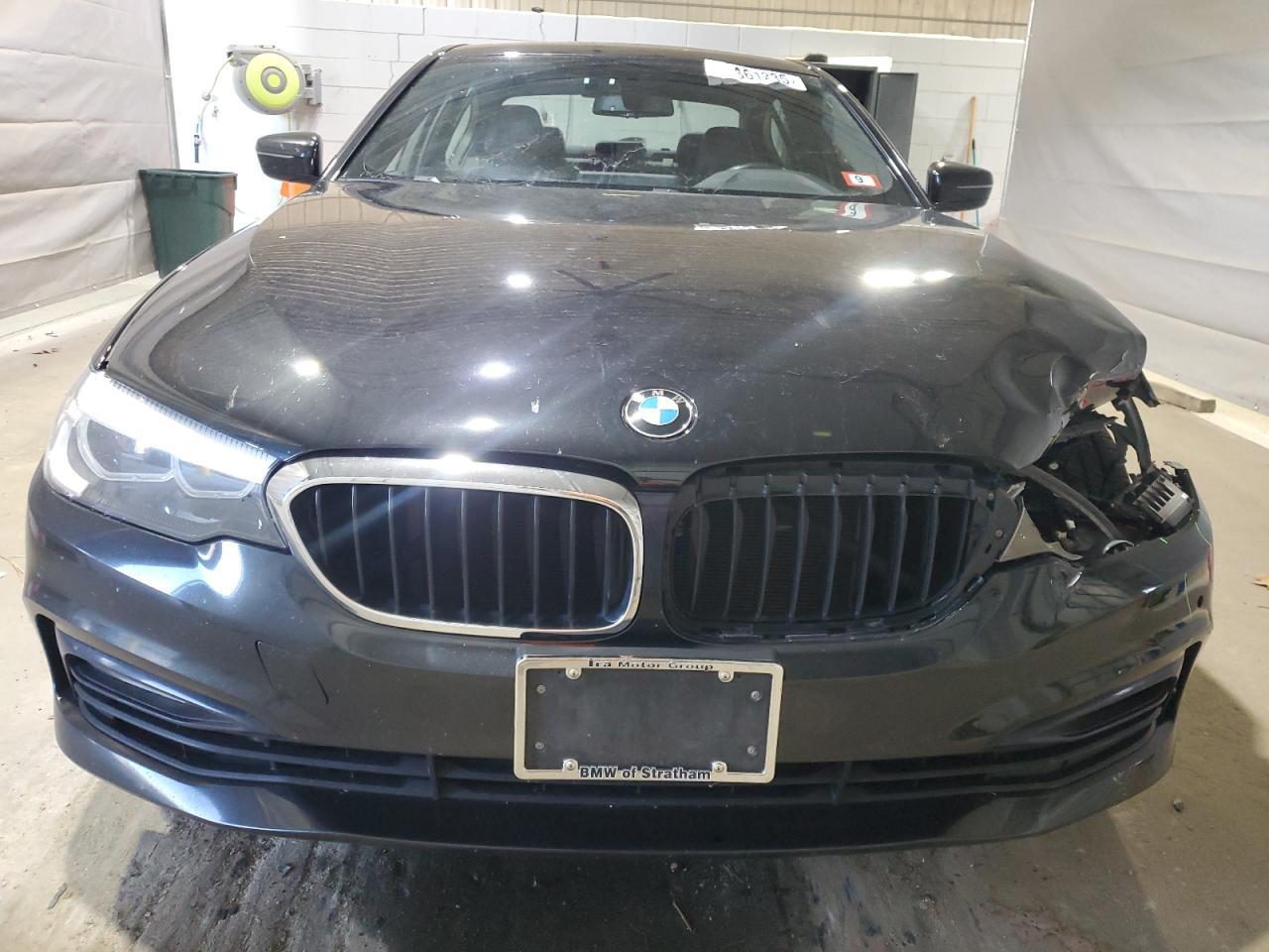 2018 BMW Seria 5 530i - zdjęcie 5