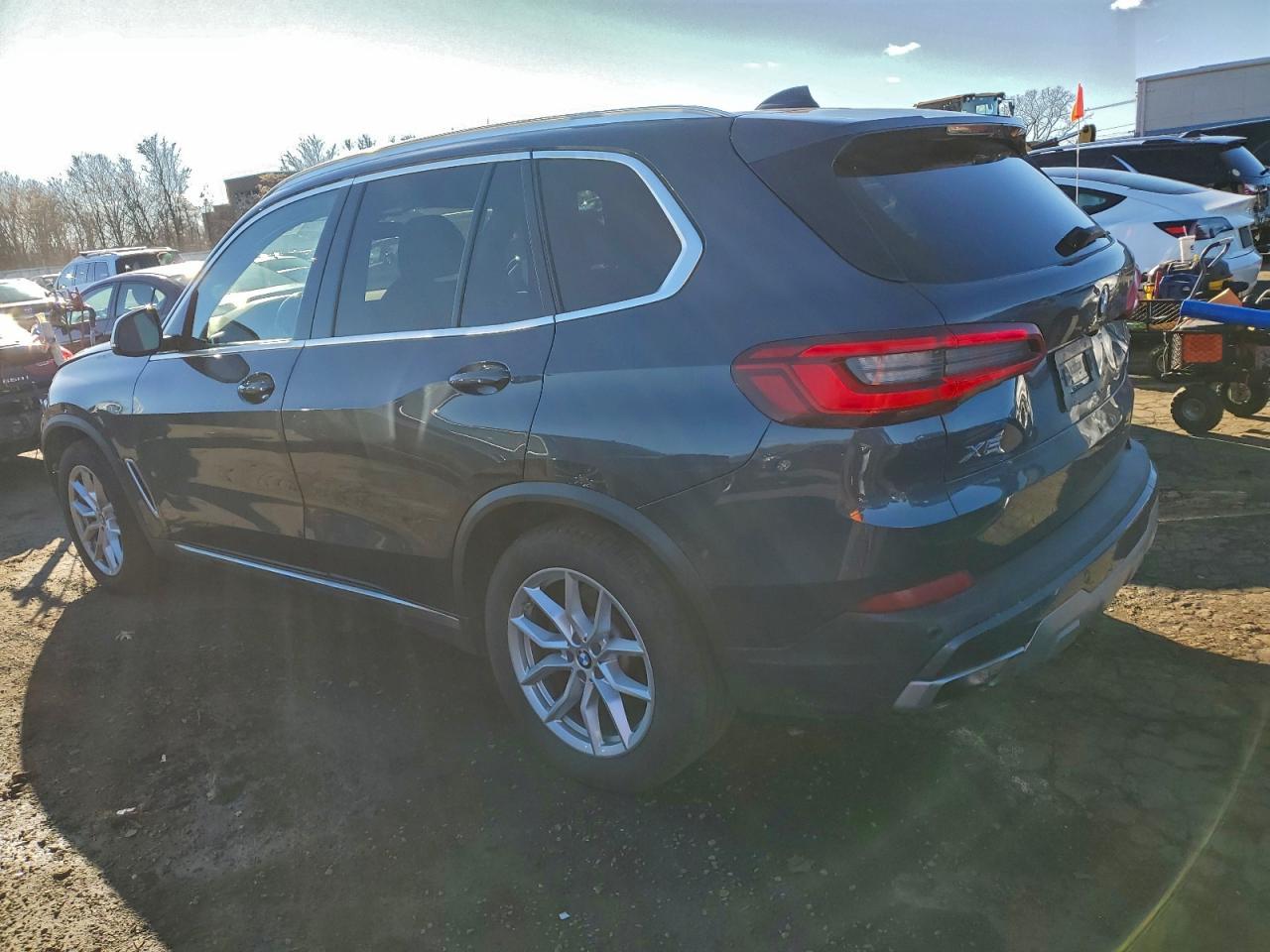 2019 BMW X5 - zdjęcie 2