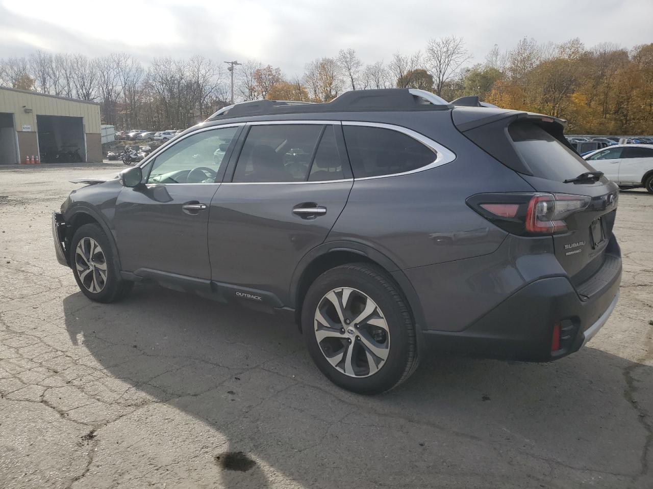 2020 Subaru Outback - zdjęcie 2