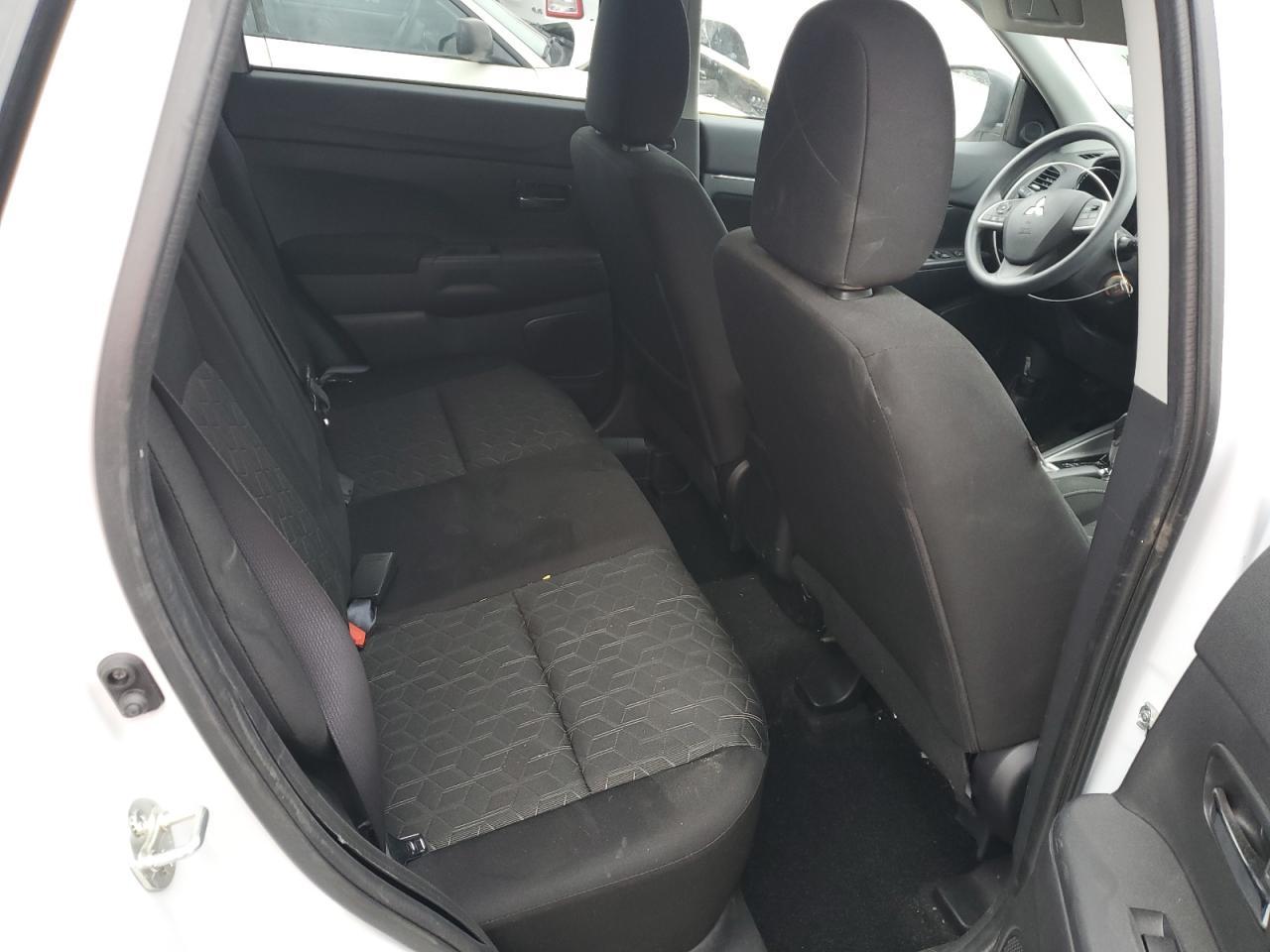 2024 Mitsubishi Outlander Sport S/Se - zdjęcie 11