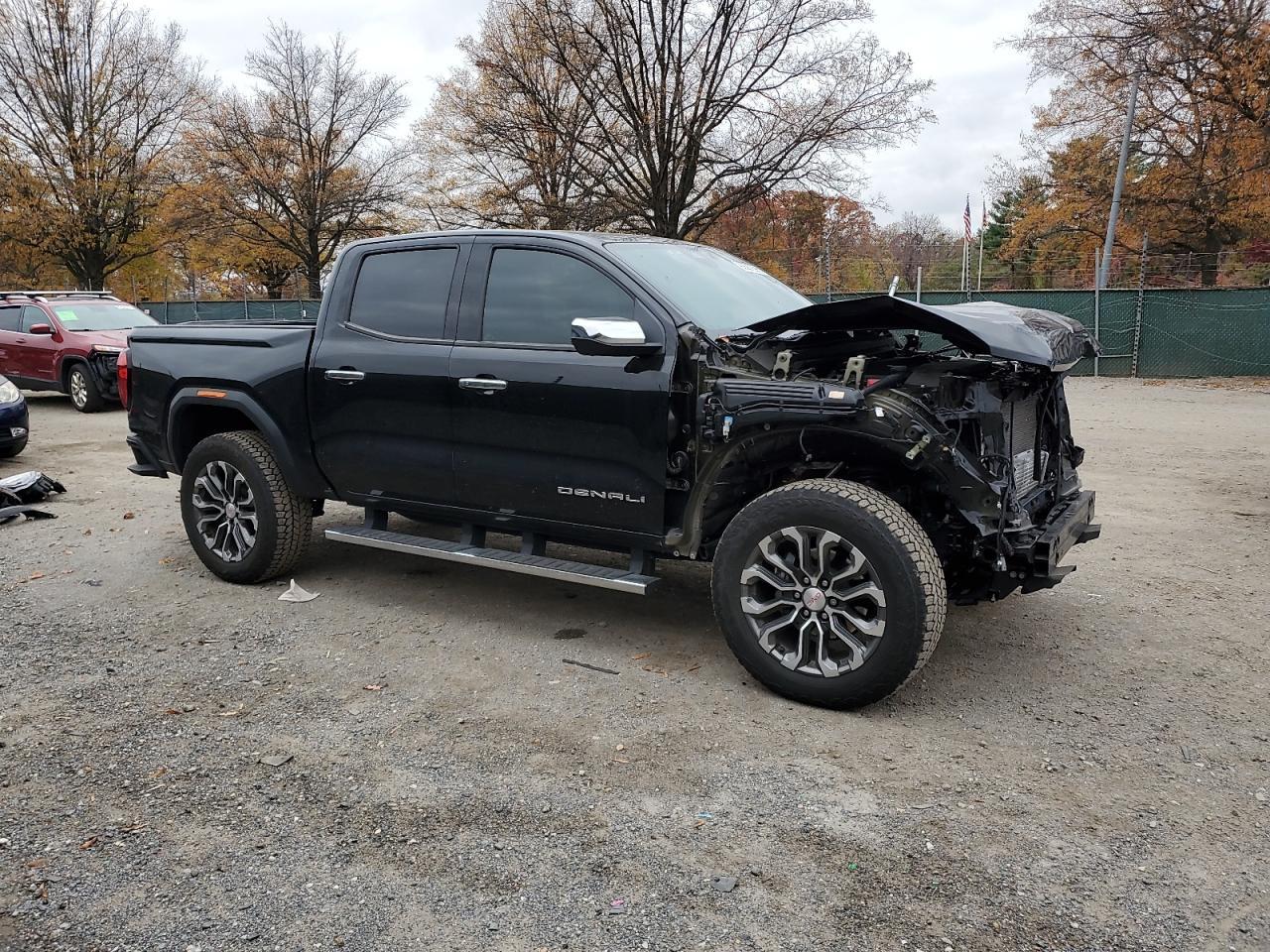 2024 GMC Canyon - zdjęcie 4