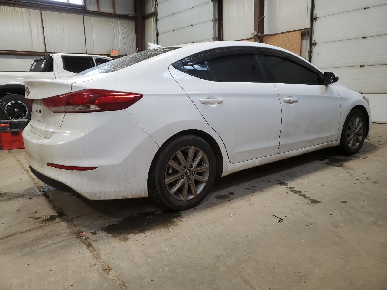 2017 Hyundai Elantra - zdjęcie 3