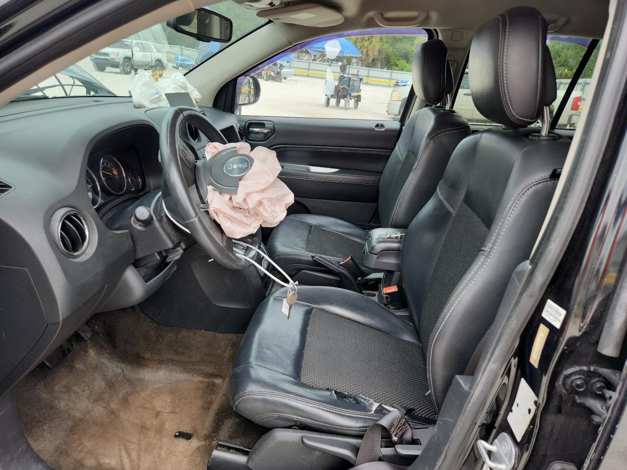 2014 Jeep Compass - zdjęcie 7