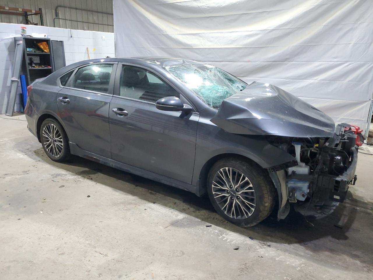 2022 Kia Forte Gt Line - zdjęcie 4