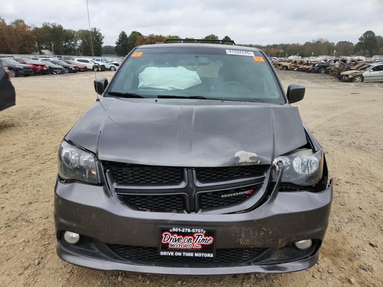 2017 Dodge Grand Caravan Gt - zdjęcie 5