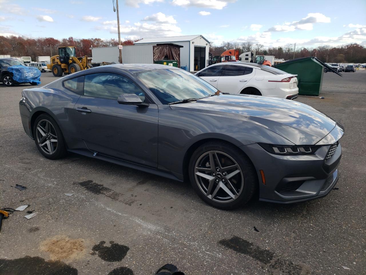 2025 Ford Mustang - zdjęcie 4