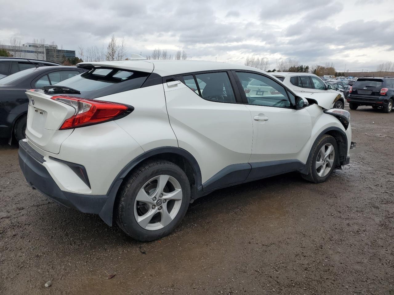 2018 Toyota C-HR - zdjęcie 3