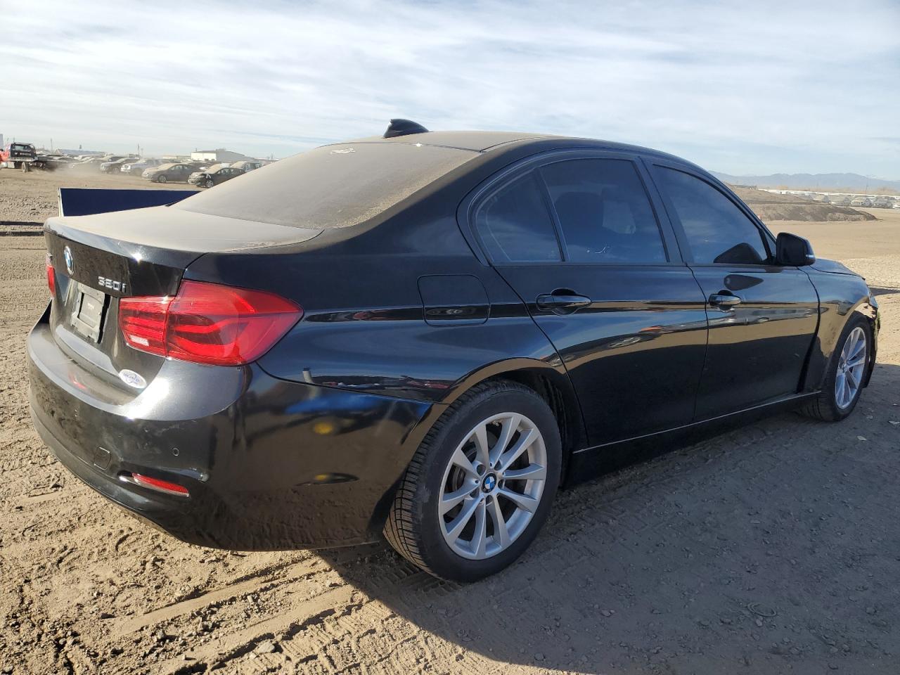 2016 BMW 320 Xi - zdjęcie 3