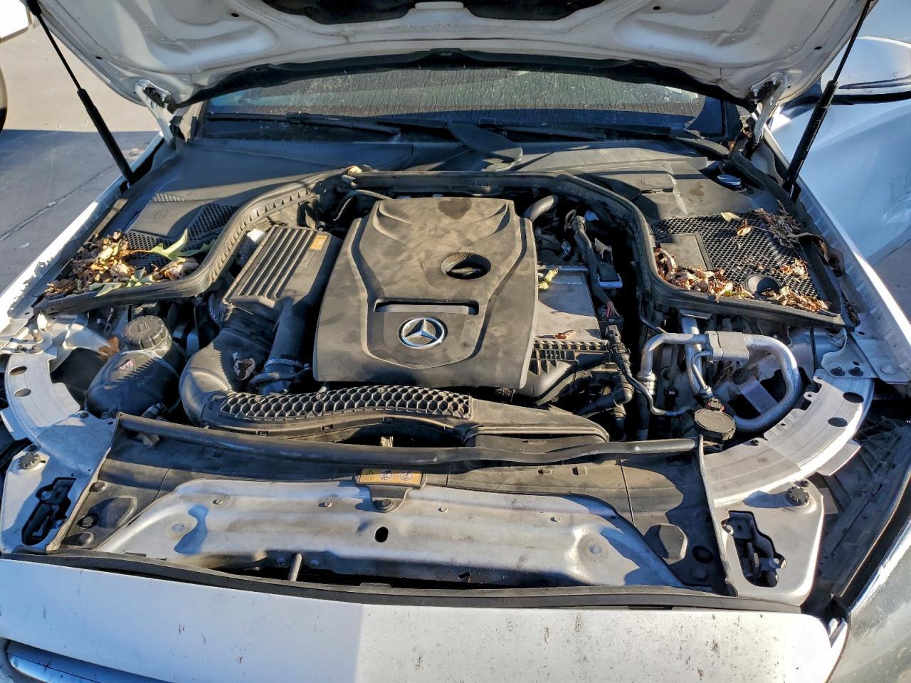 2018 Mercedes-Benz C 300 - zdjęcie 11