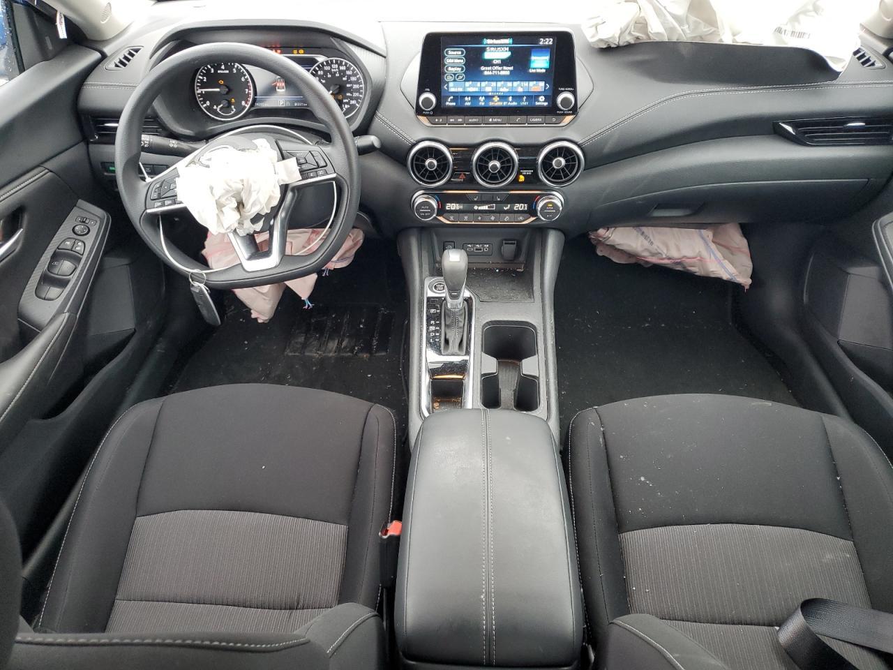 2025 Nissan Sentra - zdjęcie 8