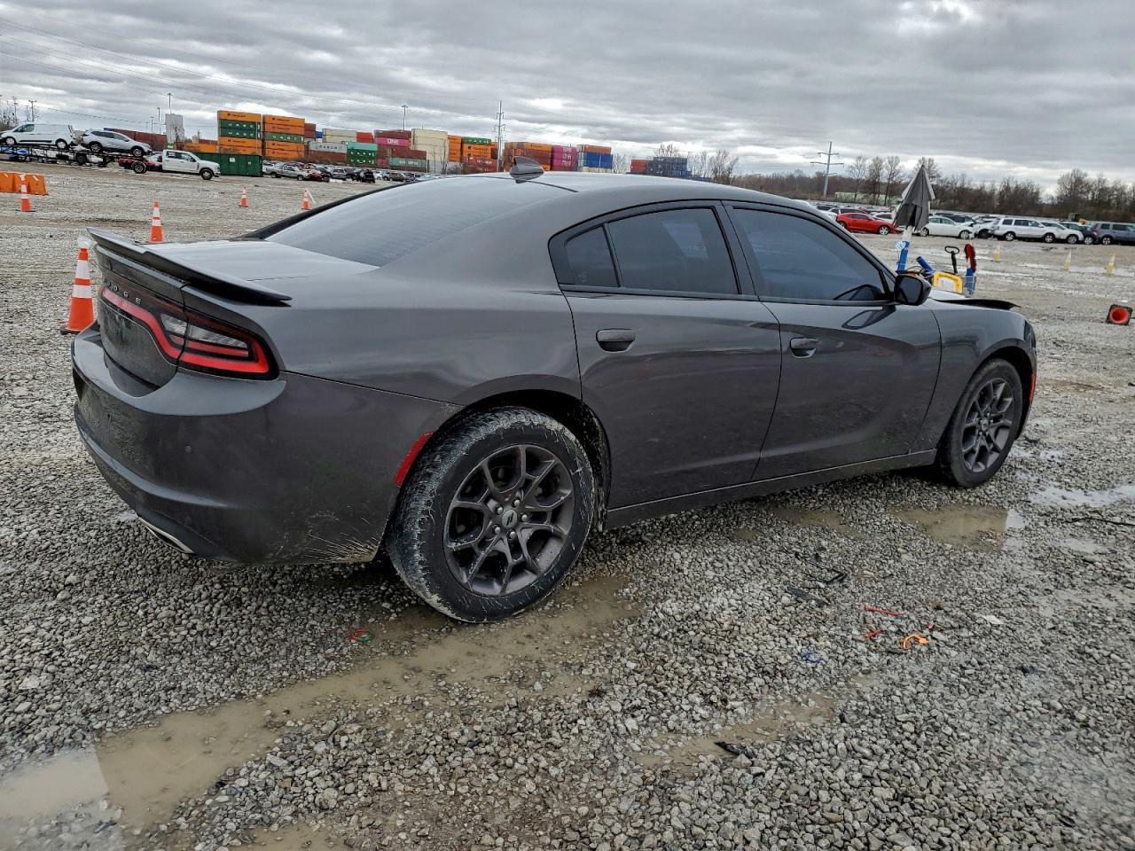 2018 Dodge Charger Gt - zdjęcie 3